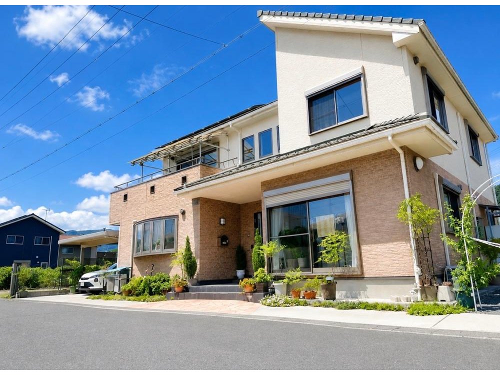 滋賀県高島市マキノ町西浜の外観